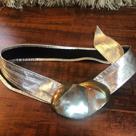 VINTAGE Brass Hammered Buckle Metallic Silver Belt main image 9